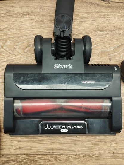 Shark Stratos IZ400EUTBK Akku-Staubsauger Handstaubsauger DuoClean beutellos