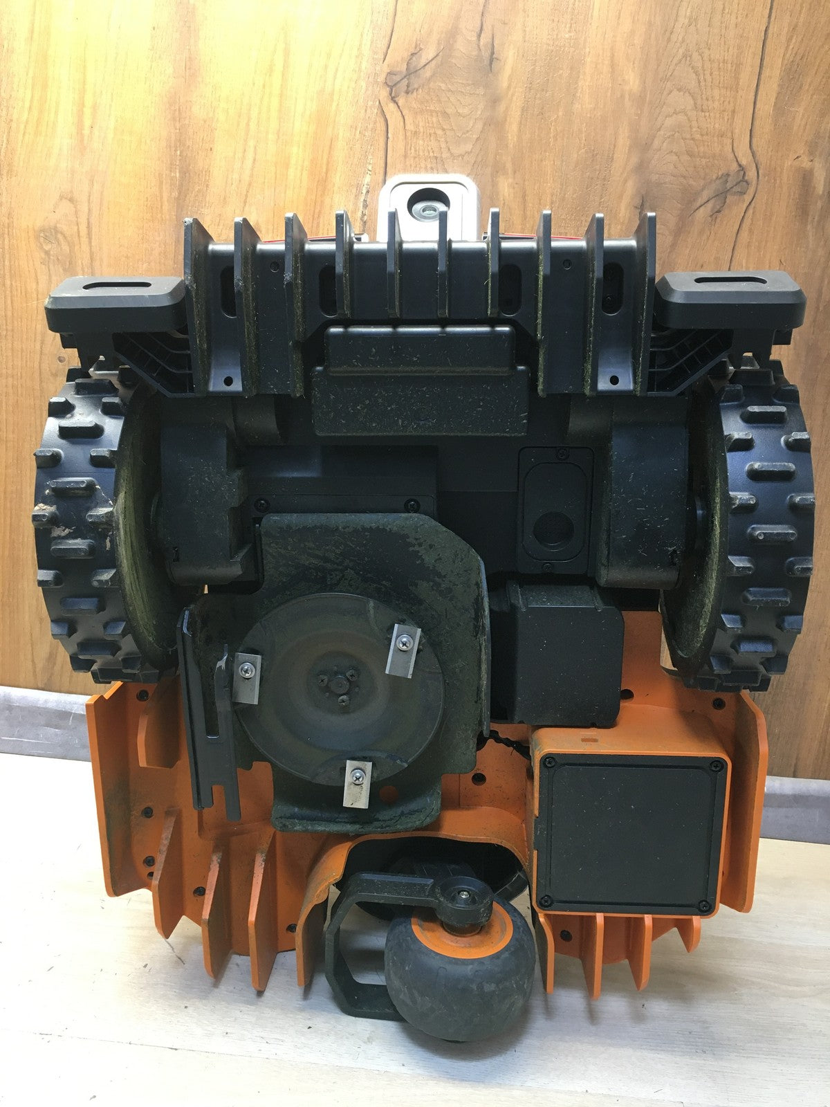 WORX Landroid Vision M600 Mähroboter ohne Begrenzungskabel WR206E.1 I38363