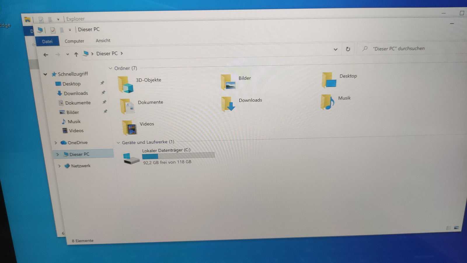 Microsoft Surface Pro 4 Windows Tablet 2736x1824 Touch m3-6Y30 4GB RAM 128GB SSD