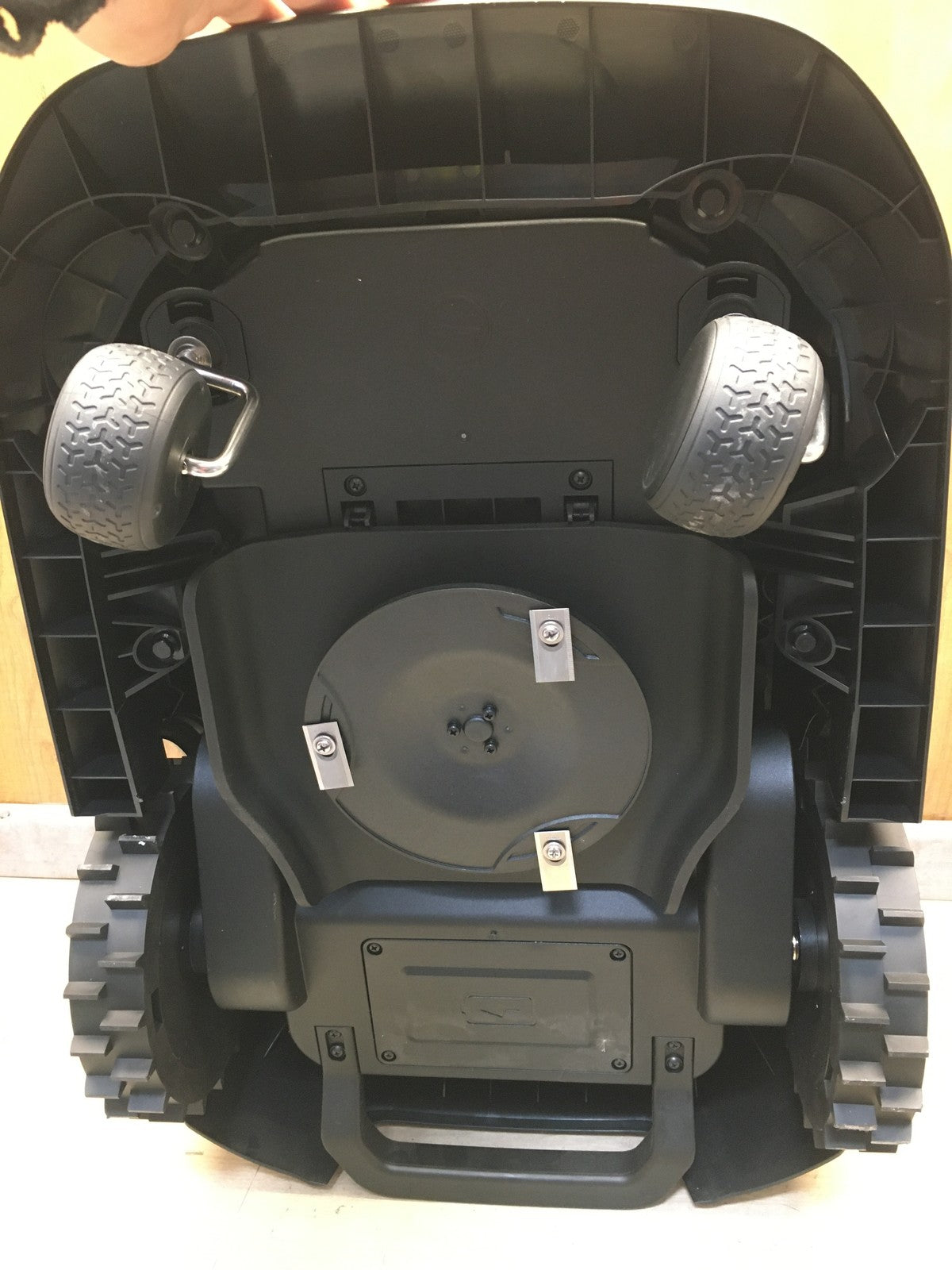 Dreame Mova 600 Mähroboter MLLM1110, für Rasenfläche bis 600 m², I38109