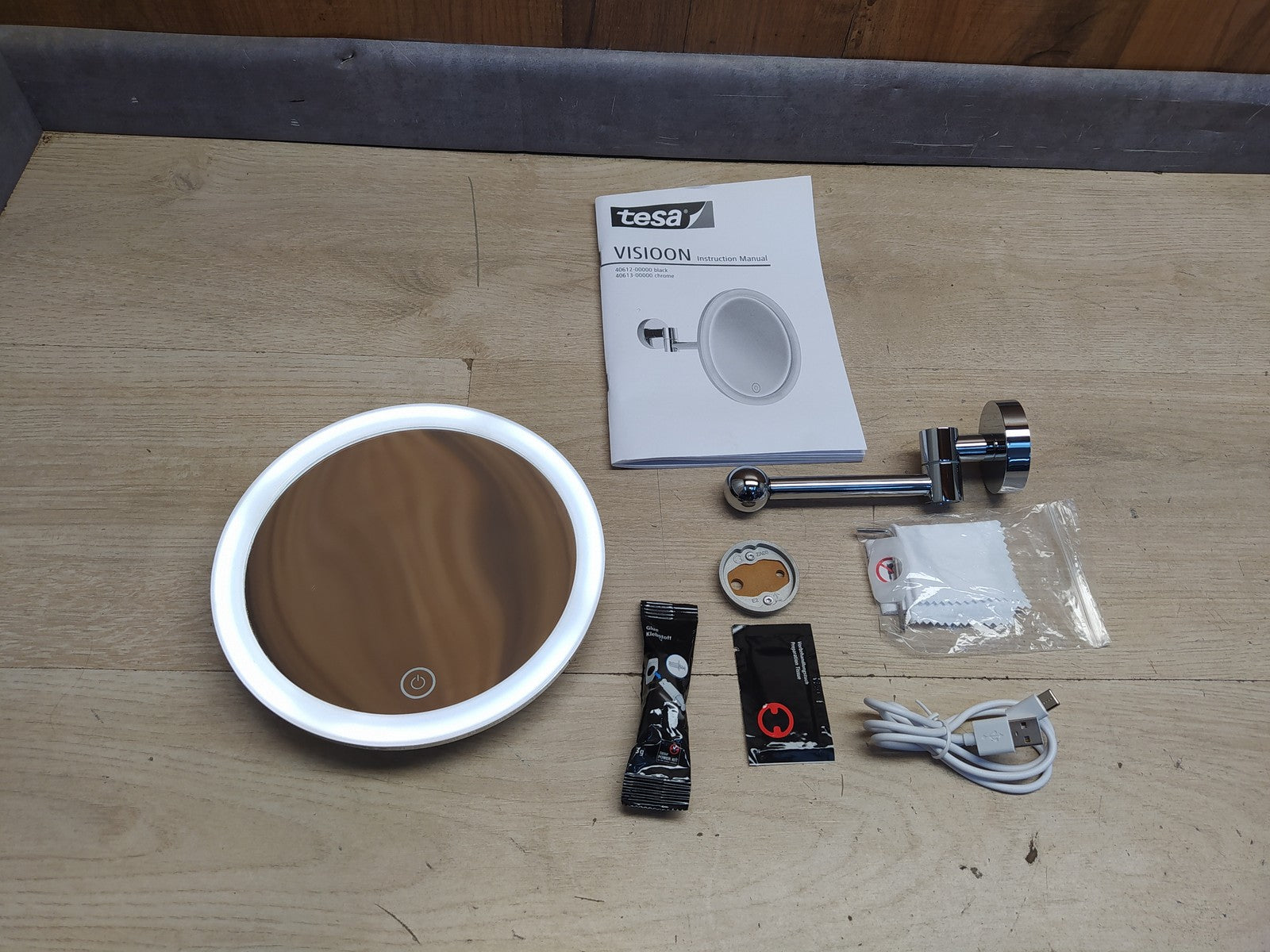 tesa VISIOON LED-Kosmetikspiegel, kabelloser Schminkspiegel, I38483