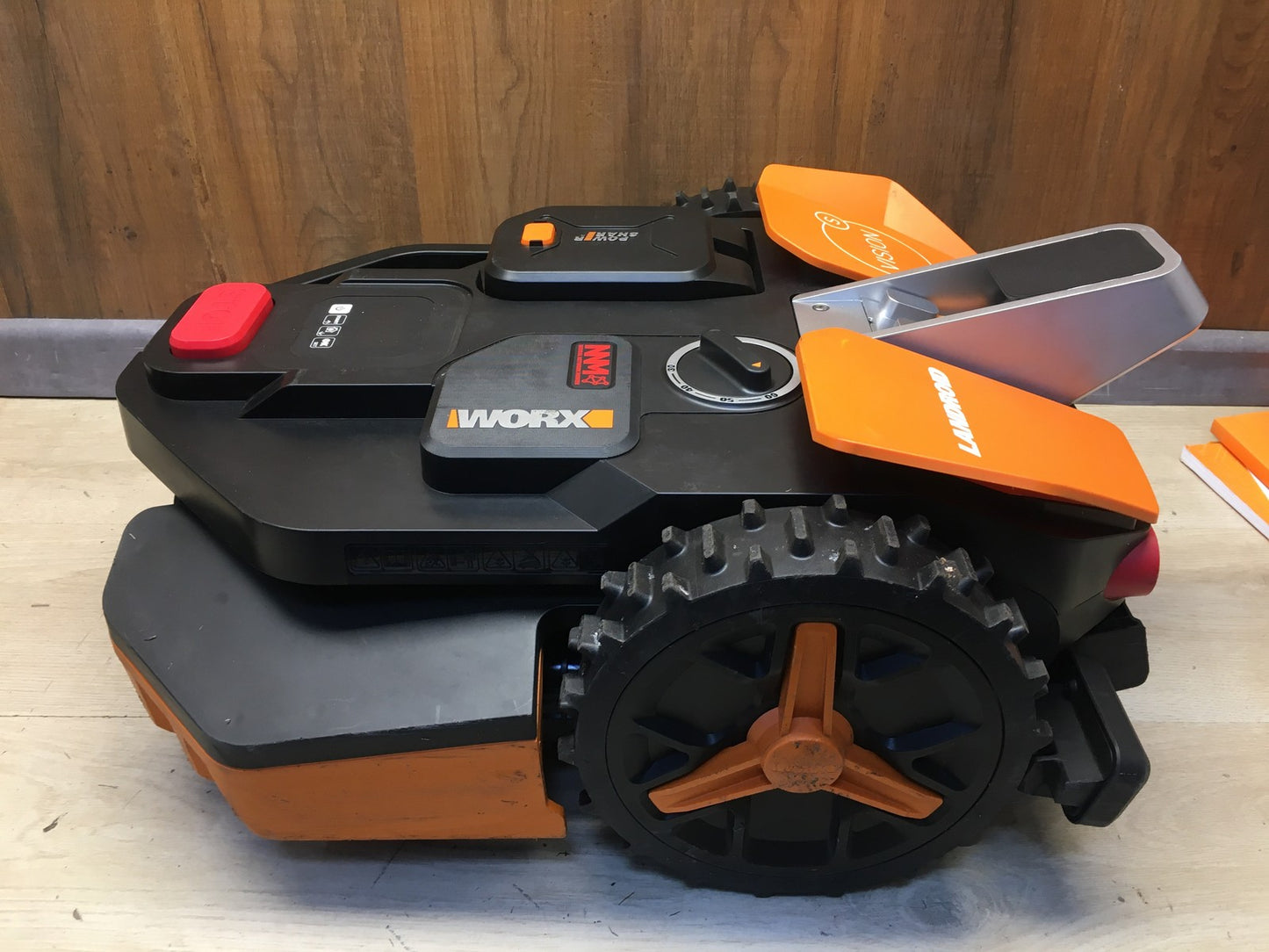 WORX Landroid Vision S250 Mähroboter ohne Begrenzungskabel WR202E, I37838