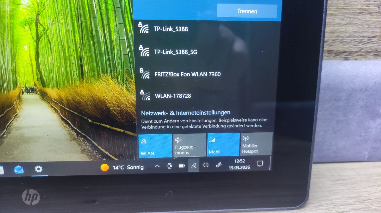 HP Pro x2 612 G2 Tablet 12" FHD 1920x1280 Touch Core i5-7Y57 8GB 256GB SSD LTE