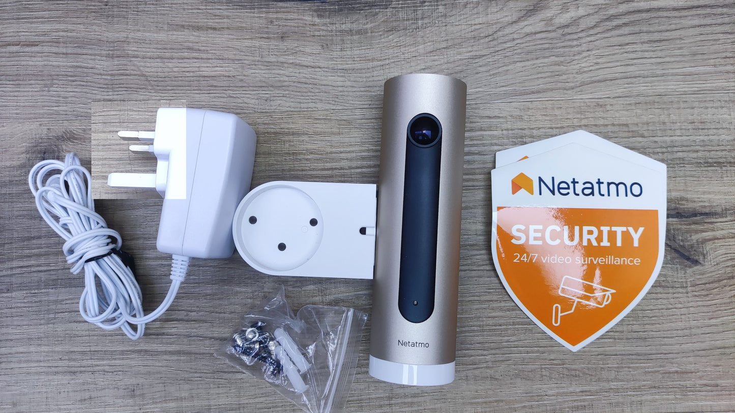 Netatmo Smart Indoor Überwachungskamera NSC01-AMZ innen mit Halterung, I35654