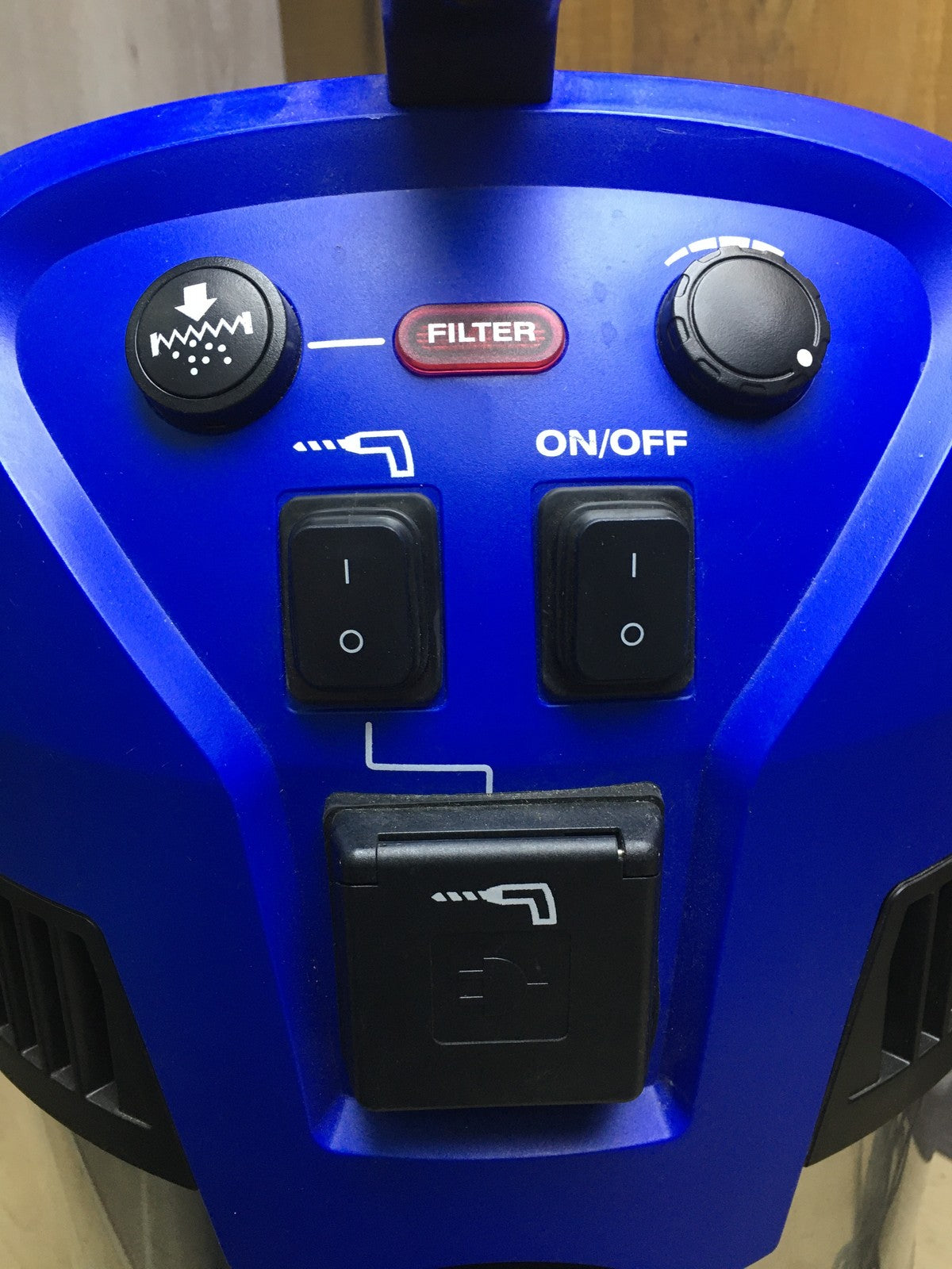 Nilfisk Multi II 30 T INOX VSC Nass-/Trockensauger, Innen- & Außenbereich I35721