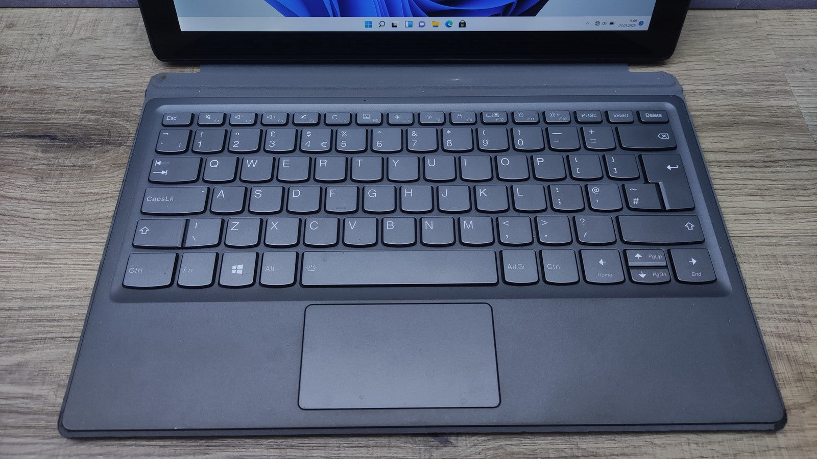 Lenovo IdeaPad Miix 520-12IKB Tablet 12.2 Touch 1920x1200 i5-8250U 8GB 256GB LTE