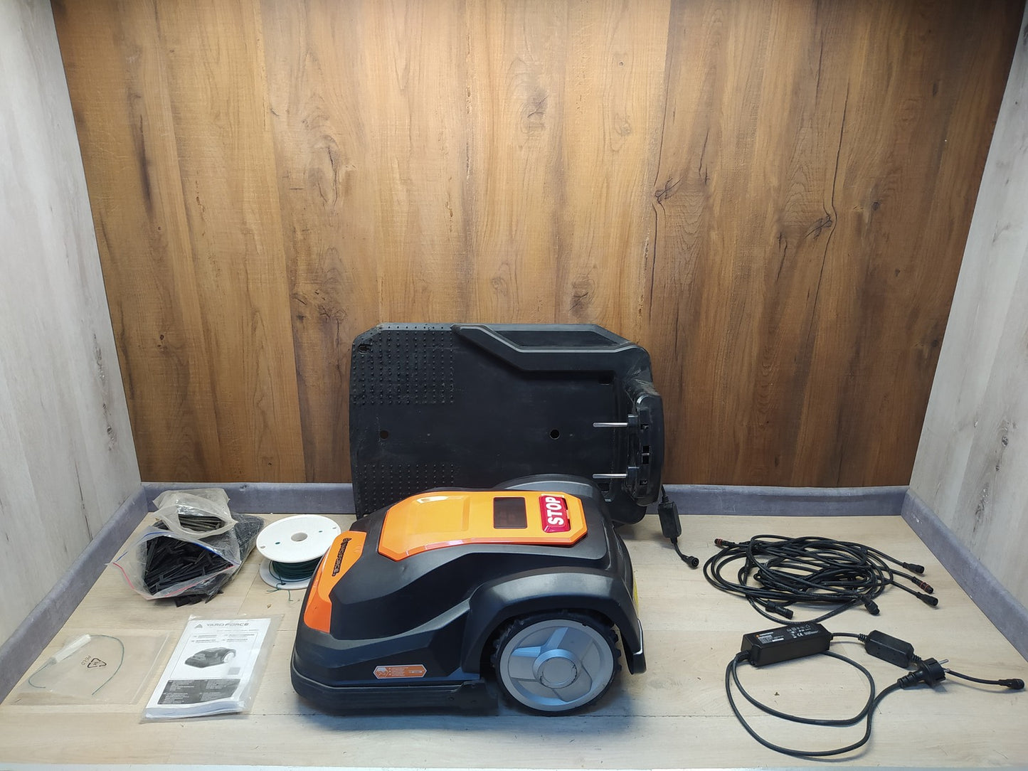 Yard Force SA500ECO Akku-Rasenmähroboter für bis zu 500m² , I38471