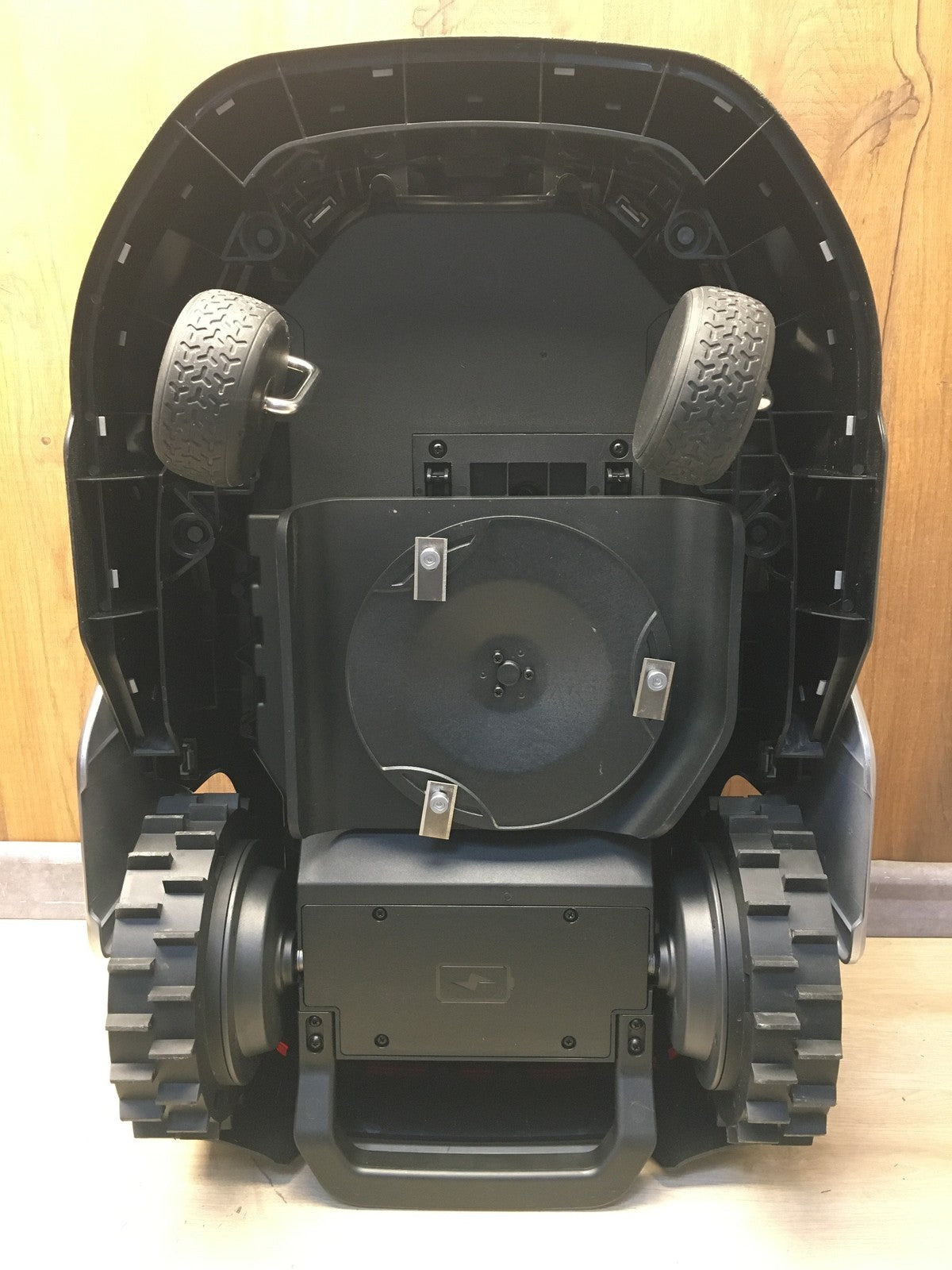 DREAME A2 1200 Mähroboter (MXXA8203) kabellos, für Flächen bis zu 1200m², I37978