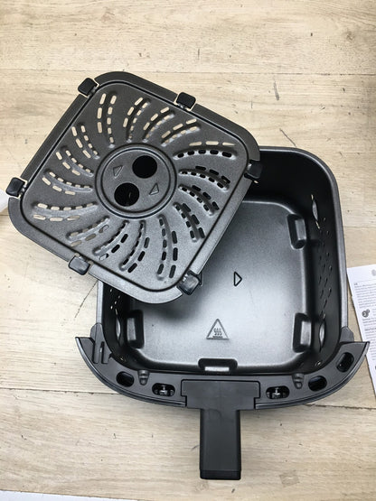 Russell Hobbs 27160-56 Heißluftfritteuse 1350W 4L, I37645