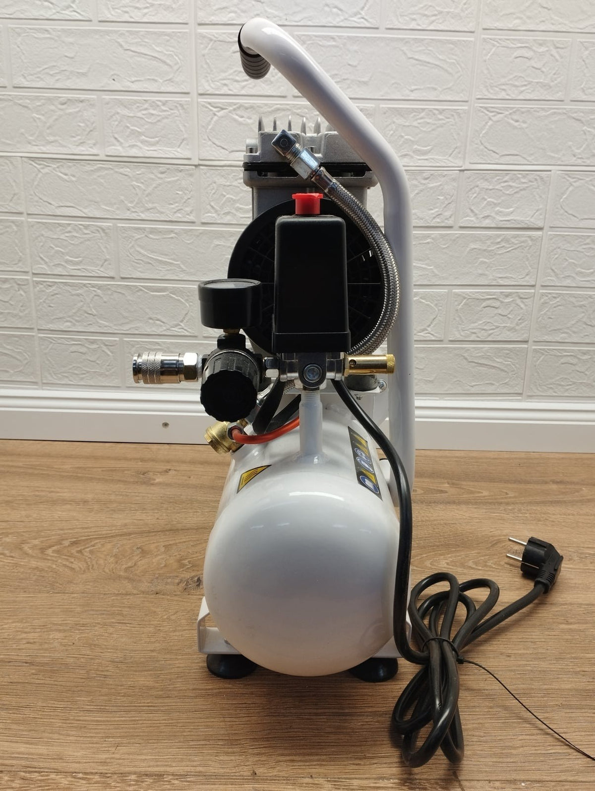 Mecafer SIL-TECH 6L Kompressor B2BB104AUO327