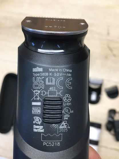 Braun Series 9 Barttrimmer BT9560, +12 Barberutensilien, I39351