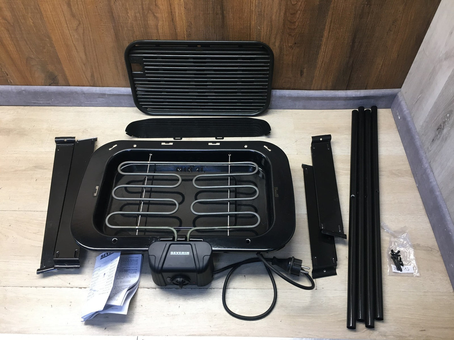SEVERIN RG 8522 Standgrill mit Untergestell 1600W I38947