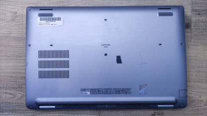 Dell Latitude 5530 Notebook 15.6" Touch FHD i5-1245U 16GB 256GB Thunderbolt LTE