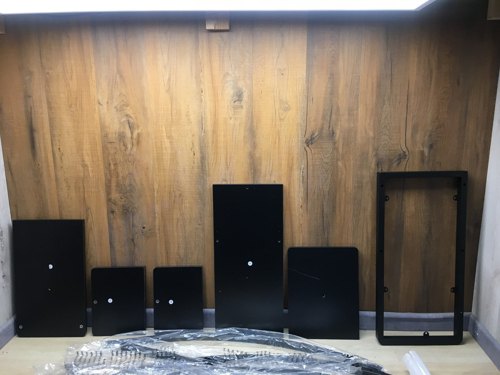 Ribelli 500750 Metall-Pflanzenständer 5-stufig in Halbmondform schwarz, I38330