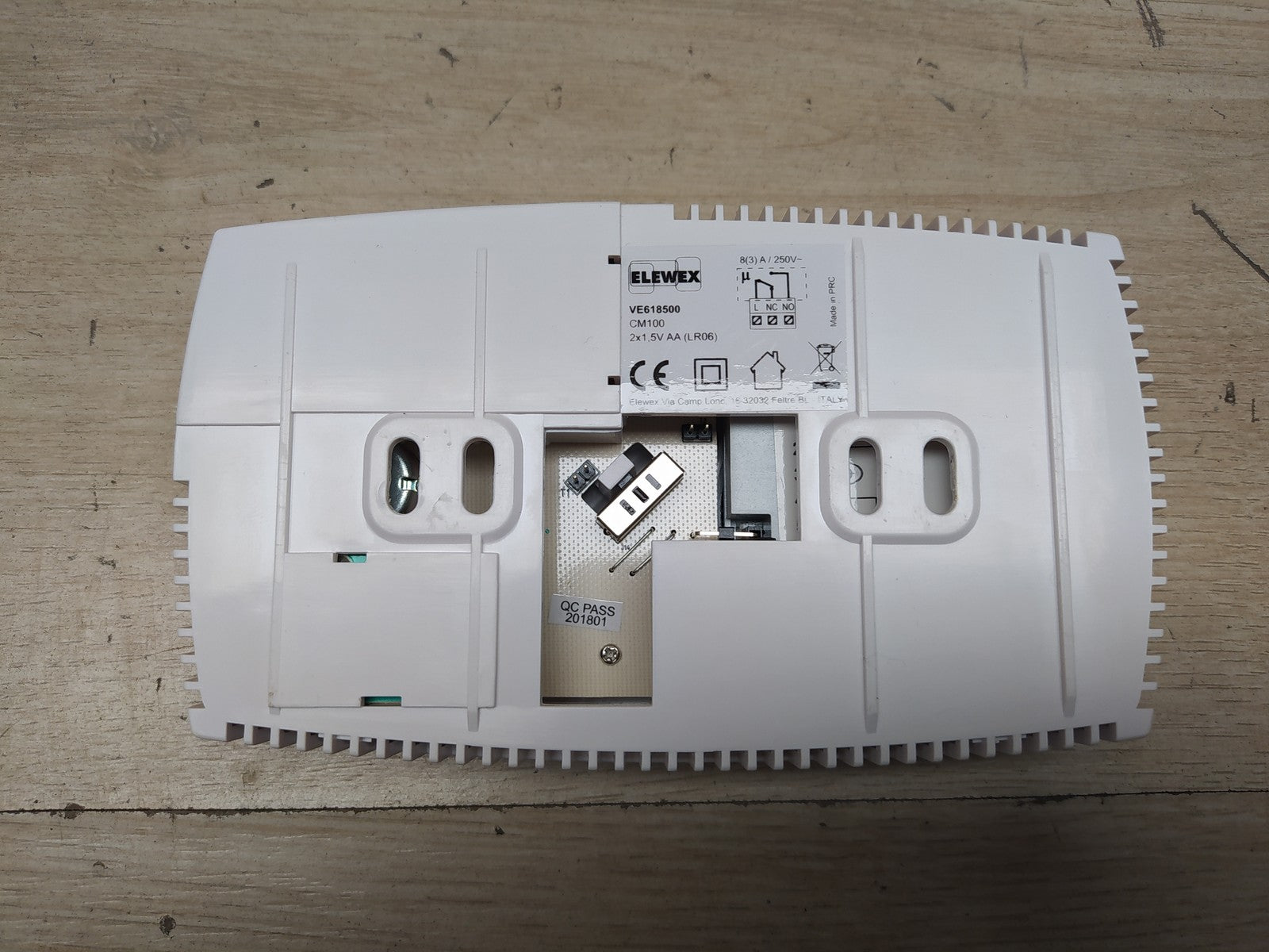 Vemer VE618500 Chronothermostat Elewex CM100 I35838