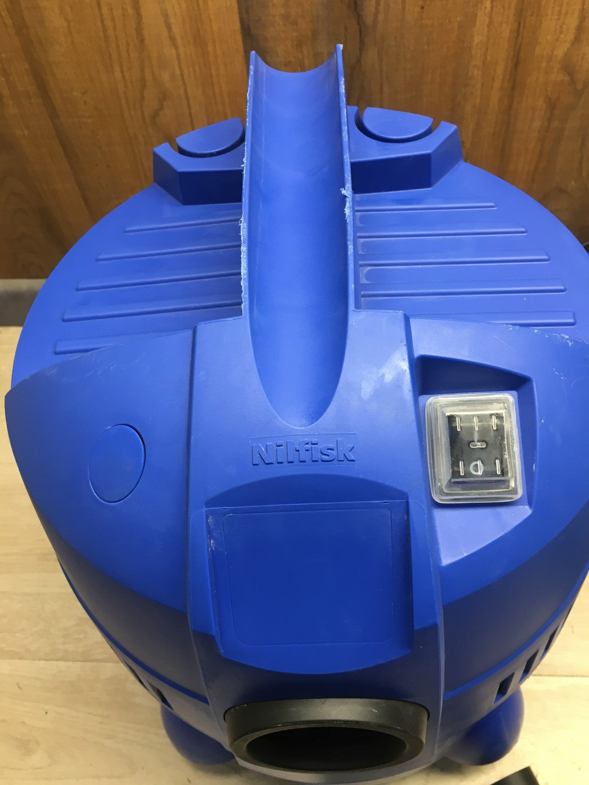 Nilfisk Buddy II 12 Nass-/Trockensauger 1200W (18451119), I40021