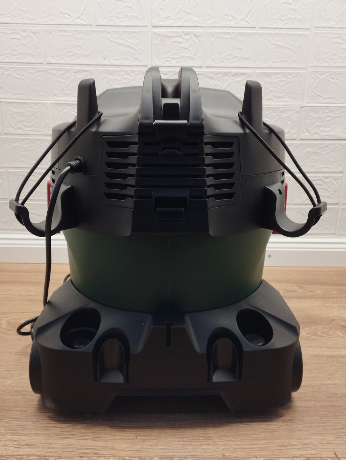Bosch UniversalVac 15 Nass- und Trockensauger 3603CD1100 1000 W IPX4