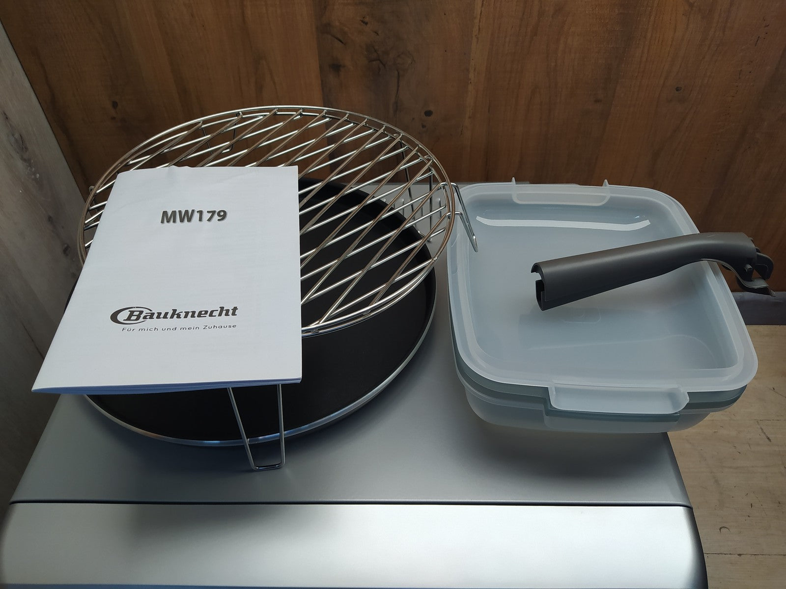 Bauknecht MW 179 IN Mikrowelle mit Grill und Heißluft 2200 W 33 L, I39023