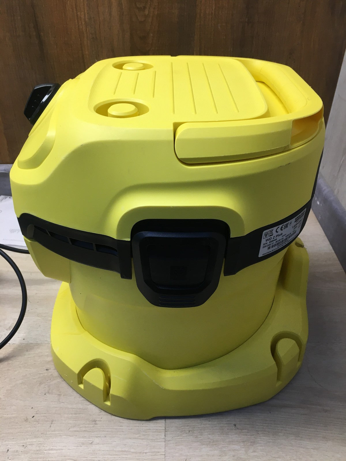 Kärcher Nass-/Trockensauger WD 2 Plus (1.628-009.0), 1000 W, I40770