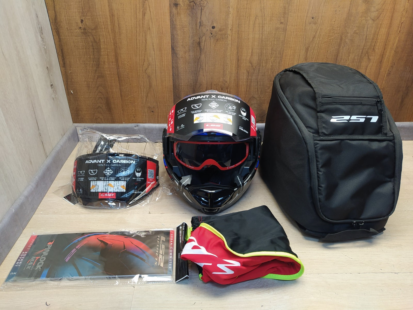 LS2 FF901 ADVANT-X Carbon Klapphelm Motorrad Größe L (59-60) I37615