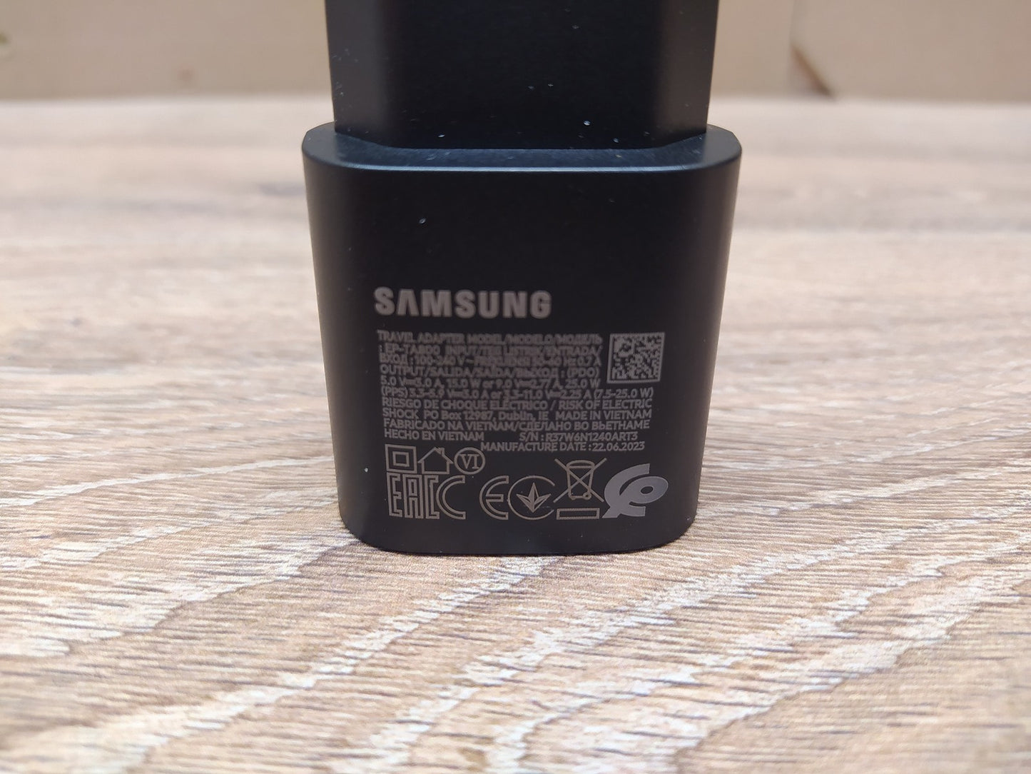 Samsung Wireless Charger EP-P6300 Ladegerät Induktiv, I39205