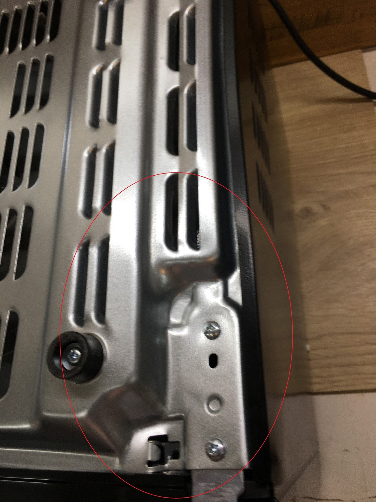 Toshiba MW2-AG23P(BK) Mikrowelle mit Grill, 900 W, 23 L, Grill 1050 W, I39524