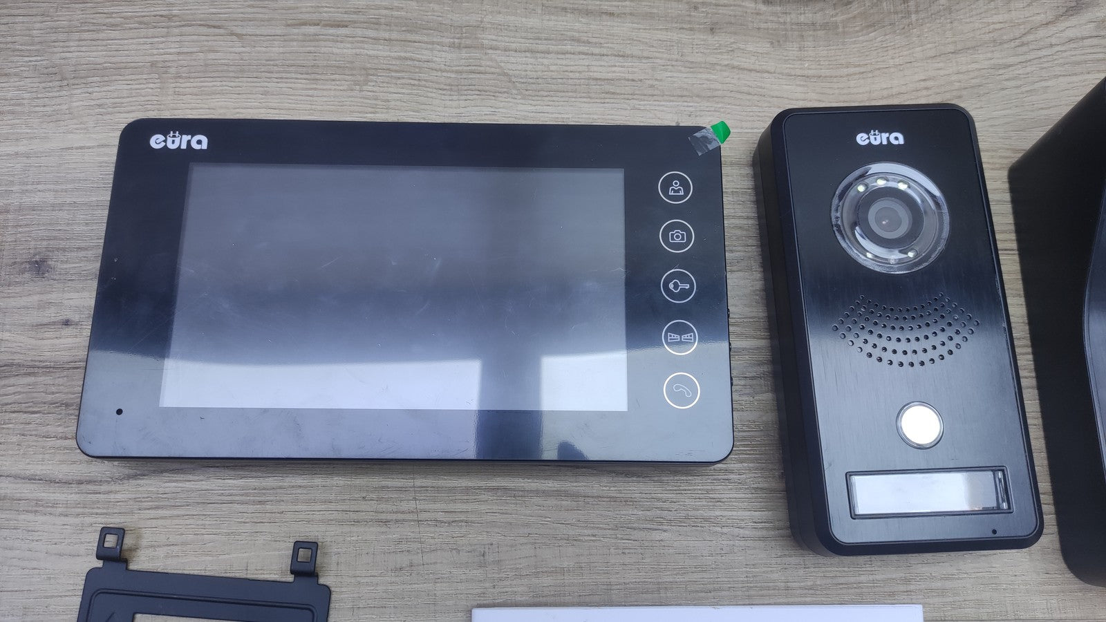 Eura VDP-76A3 Alpha Video-Türsprechanlage 4 Draht, I36886