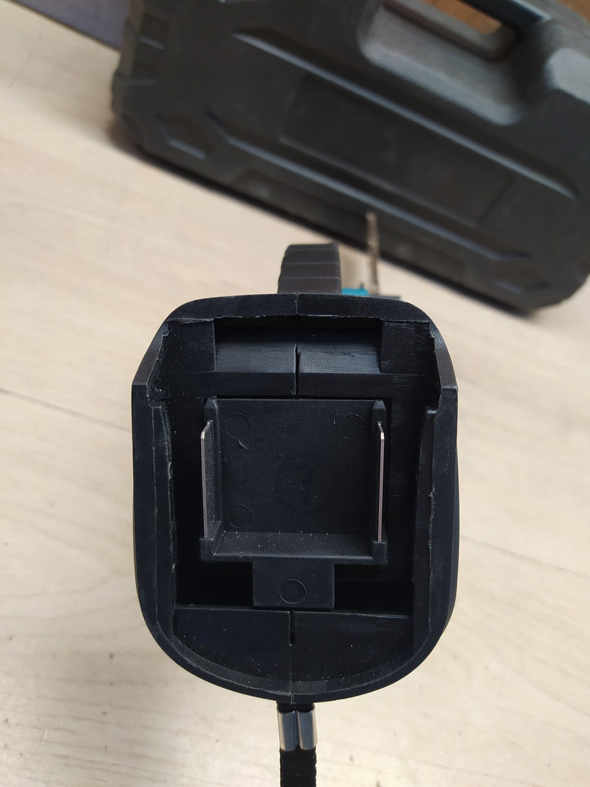 talifoca 6 Zoll Mini Akku-Kettensäge, mit 2x Akku, I37880