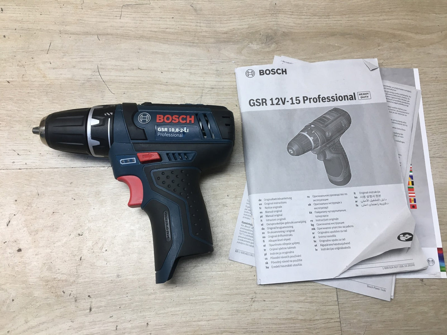 Bosch Professional Akkuschrauber GSR 10,8-2-LI SOLO, I38094