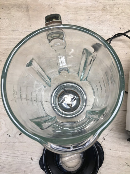 Westinghouse WKBE221WH Blender, 600W, I37823