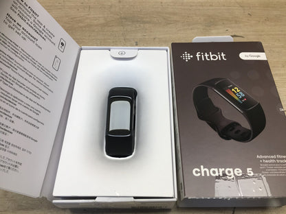 Fitbit Charge 5 FB423 Fitnesstracker, schwarz, I39212
