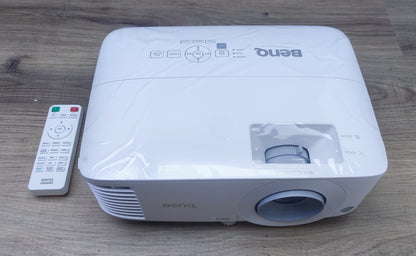 BenQ MS560 SVGA Projector mit Ganzglasobjektiven Beamer 4000 ANSI Lumen 3D Ready