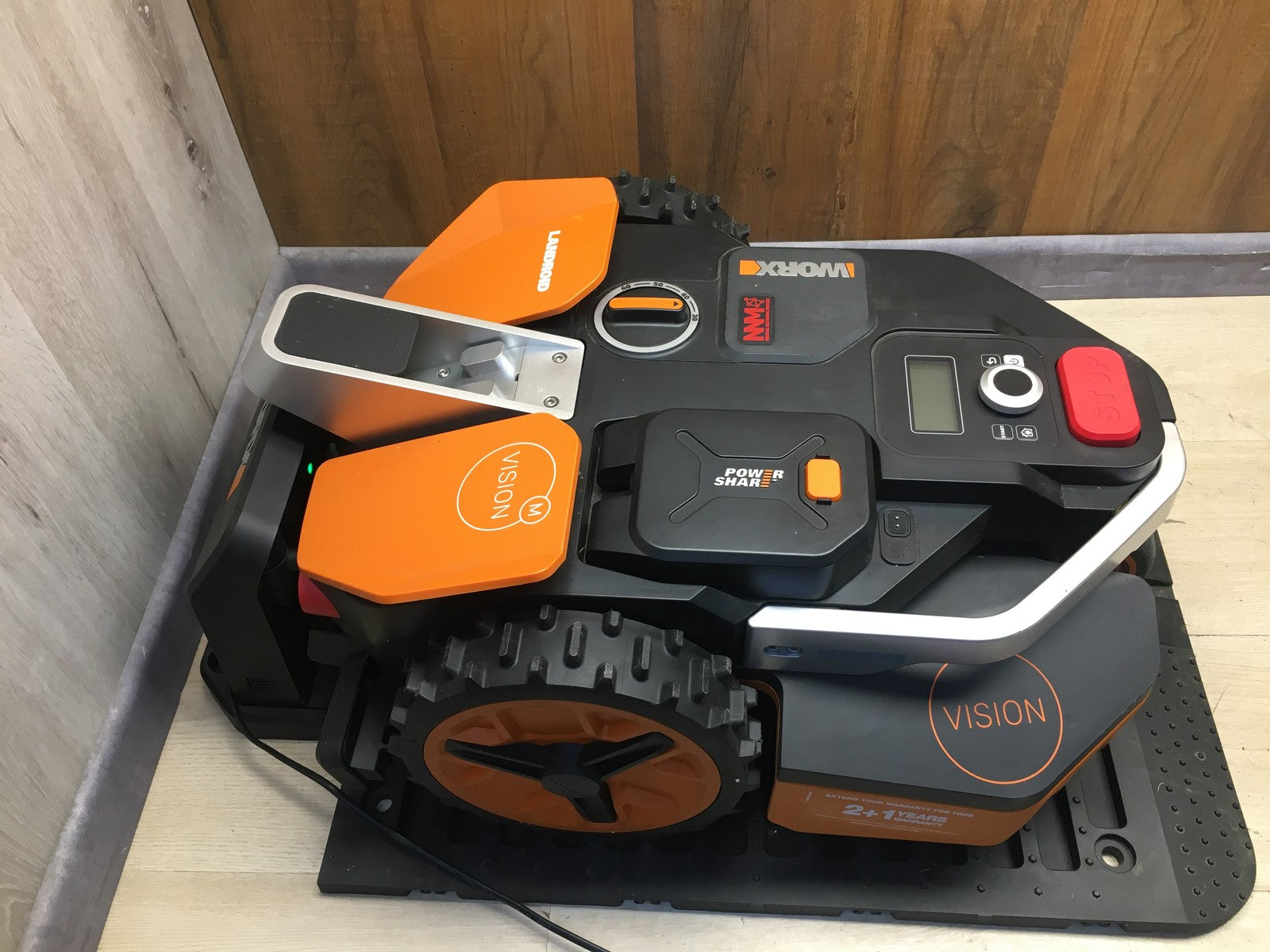 WORX Landroid Vision M600 Mähroboter ohne Begrenzungskabel WR206E.1 I38033