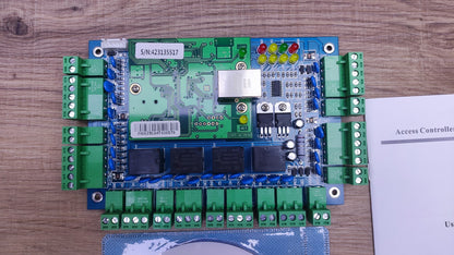 Dongyang Wiegand 26 TCP/IP-Netzwerkzutrittskontrollplatine für 4 Türen, I36021