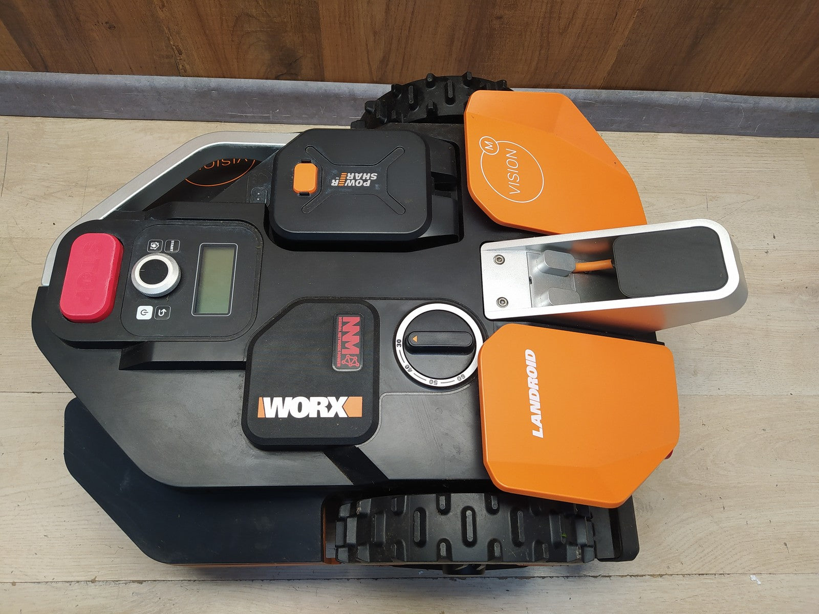 WORX Landroid Vision M600 Mähroboter ohne Begrenzungskabel WR206E.1