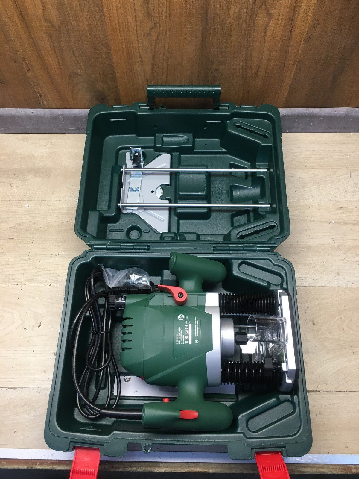 Bosch DIY POF 1400 ACE Elektro-Oberfräse, I40051