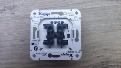 Kopp 833502012 Smart-Control Hybrid-Smart Switch Universaldimmer, I37609