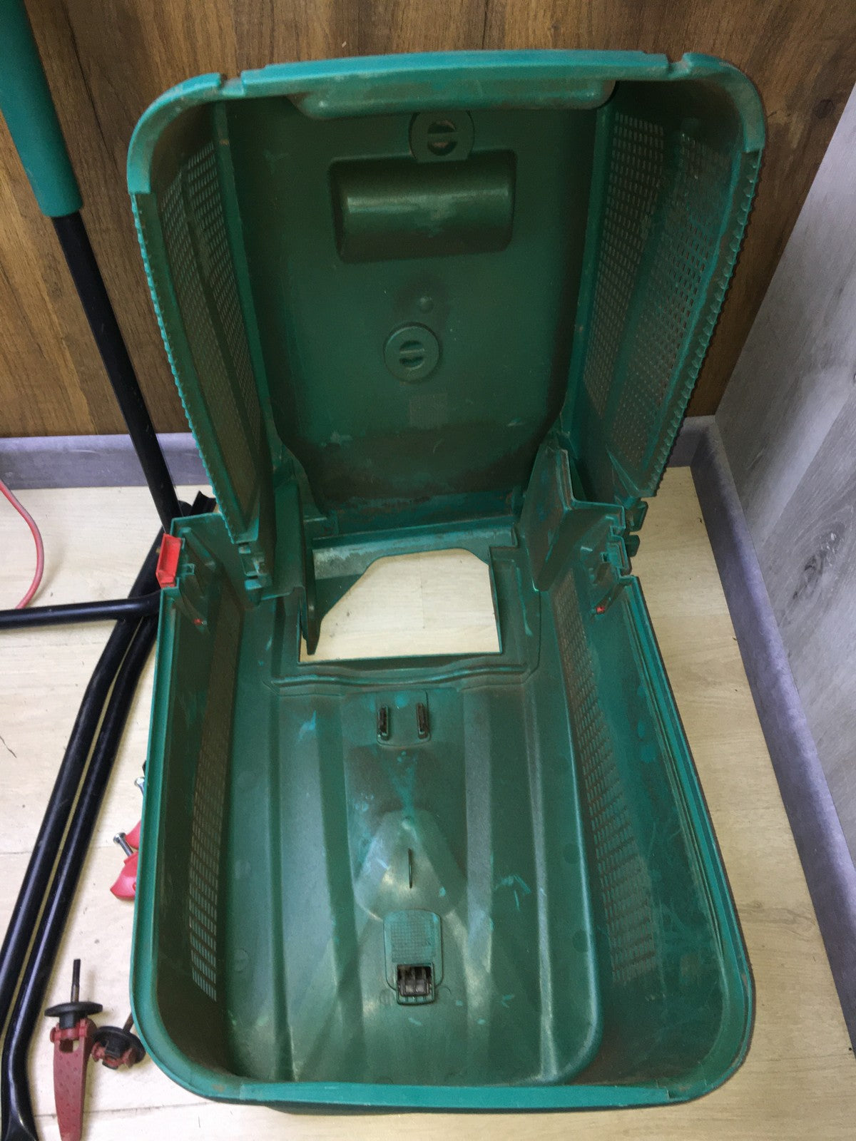 Bosch DIY ARM 34 Elektro-Rasenmäher Grasfangbox 1300 W, I35687