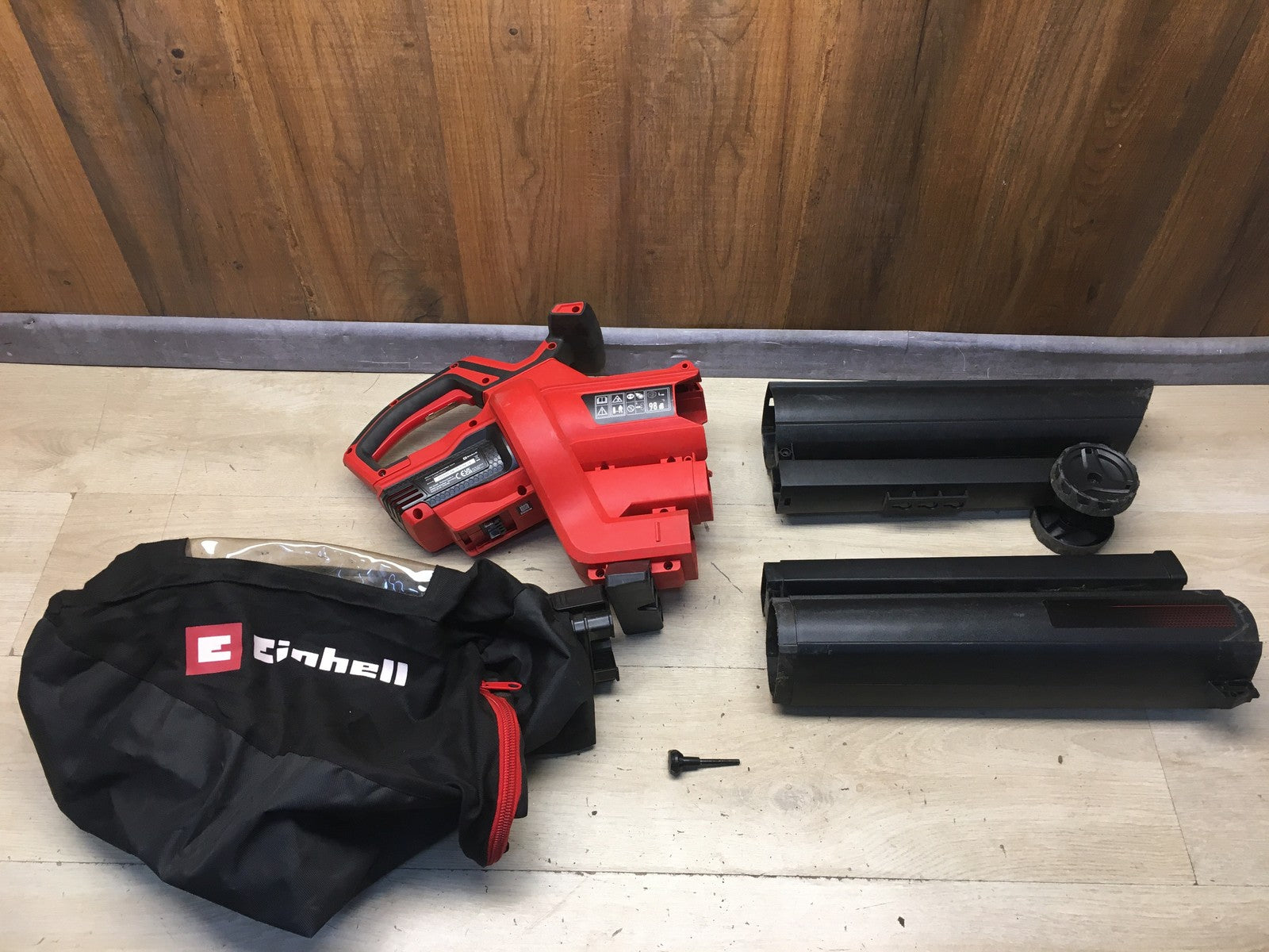 Einhell Akku-Laubsauger VENTURRO 18/210 SOLO, 18 V, I38184