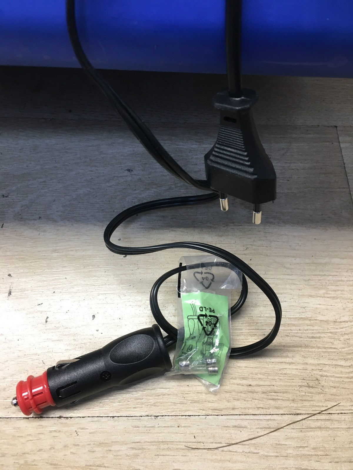 ZORN Z32 LNE AC/DC Elektrische Kühlbox, Kapazität 30 L, 12/230 V, I38898
