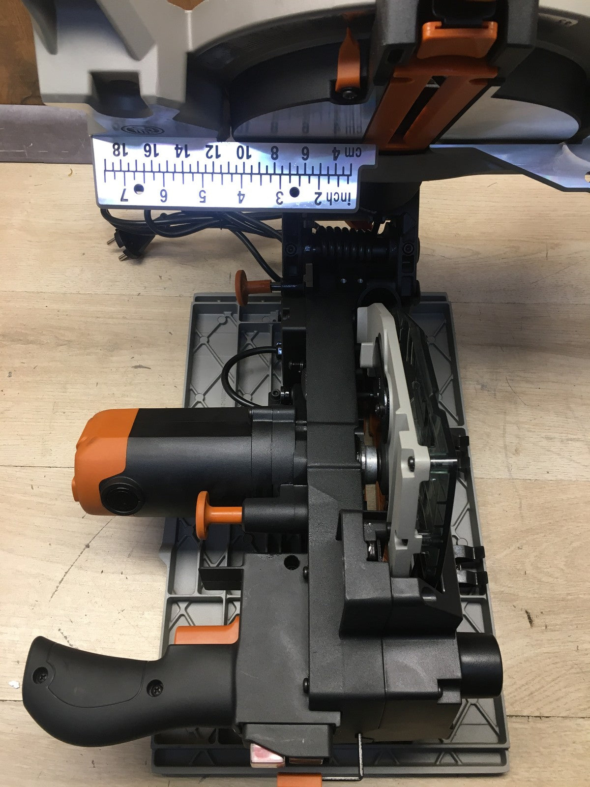 Evolution Power Tools R210MTS-G2 Kapp- und Tischsäge, I37310