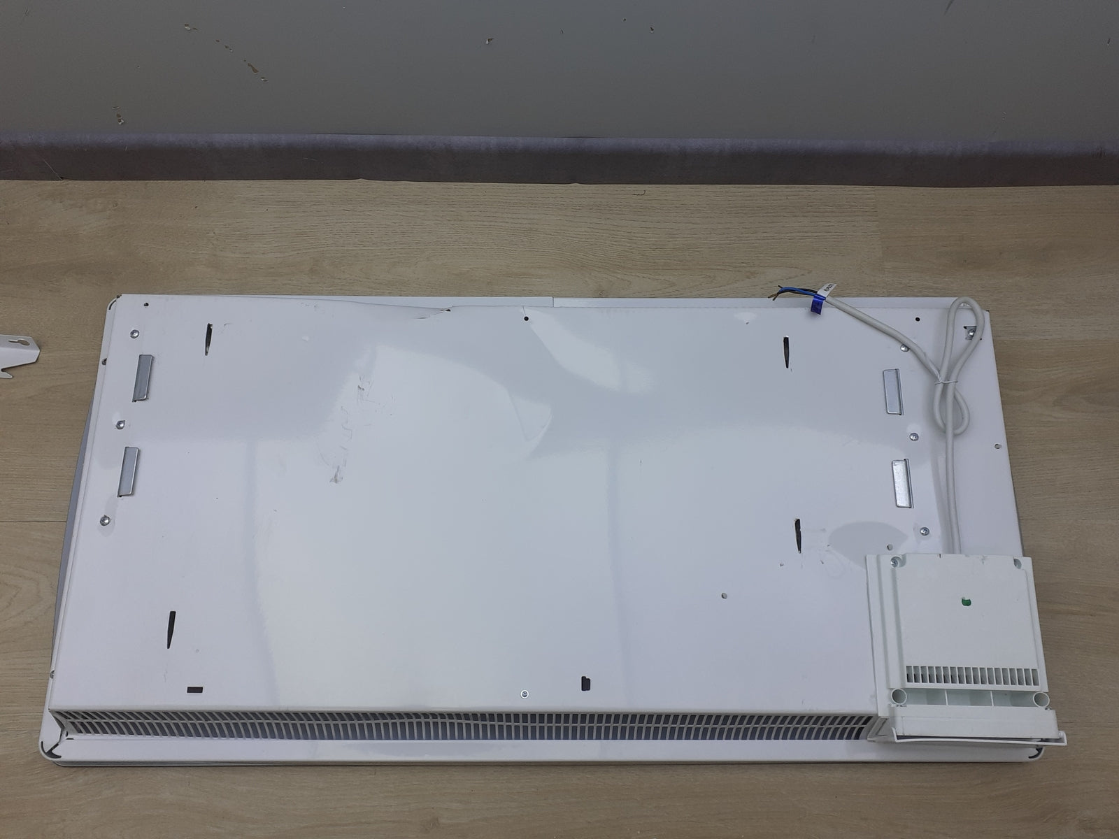 Carrera Heizkörper Keramik Glas LCD 2000 W weiß, I18294