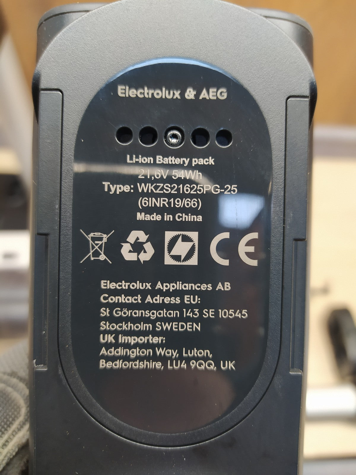 AEG Serie 6000 Akku‑Staubsauger AP61HB21SH, I35988