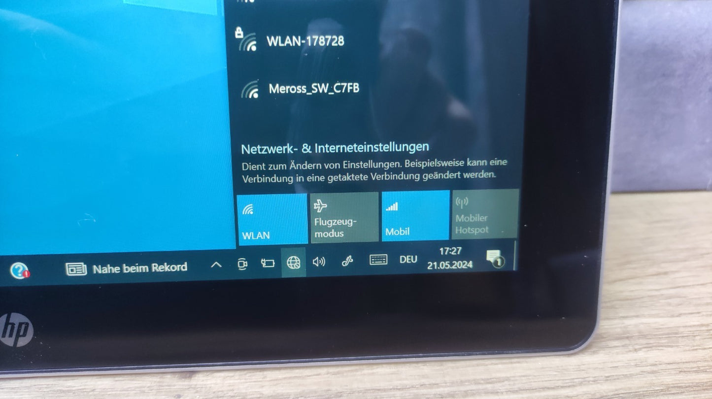 HP Elite x2 1012 G1 Tablet 2-in-1 Touch 12" 1920x1280 M5-6Y57 8GB 256GB SSD LTE
