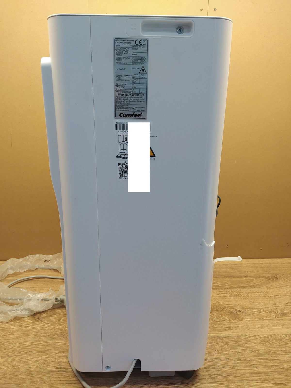 Comfee CPPA-09CRN7-QB6 Mobiles Klimagerät Breezy Cool Pro 2,6, EEK:A, 9.000 BTU