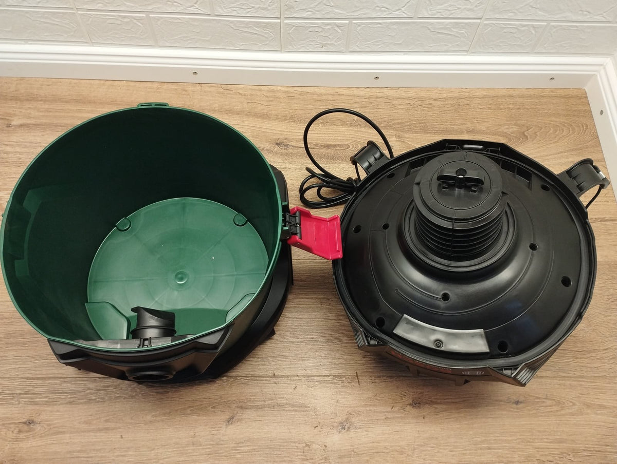 Bosch UniversalVac 15 Nass- und Trockensauger 3603CD1100 1000 W IPX4