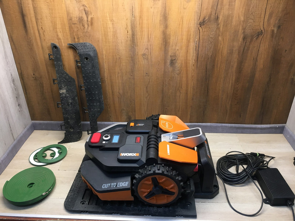 WORX Landroid Vision L1600 Mähroboter WR216E.1, für Gärten bis 1600m², I40798