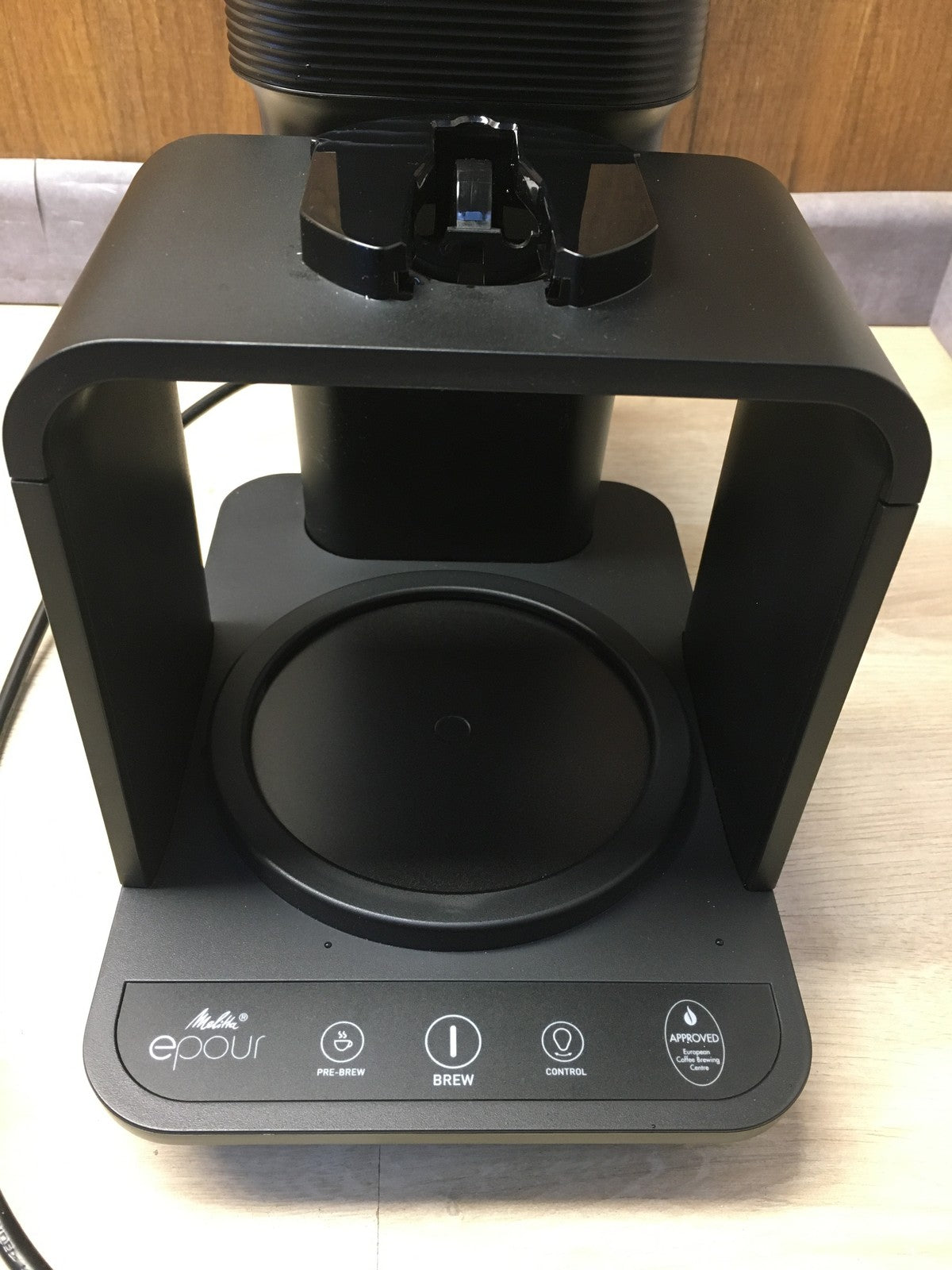 Melitta 1024-12 Kaffeemaschine, schwarz-gold, I36653