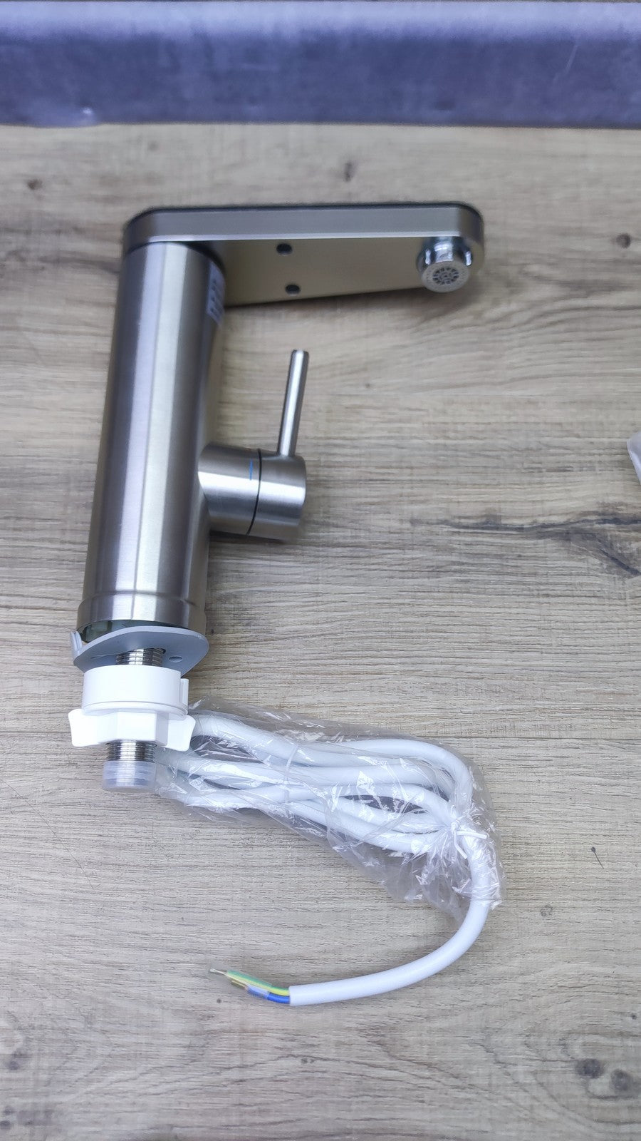 Fudeer XH-502 Elektrischer Wasserhahn Edelstahl, 220V, I38248
