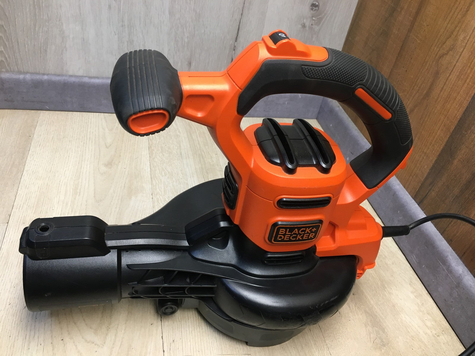 Black&Decker BEBLV300 Elektro-Laubsauger/-bläser 3.0kW 72l, I38356